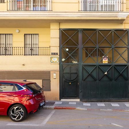 Apartamento La Victoria Apartment Малага Екстериор снимка